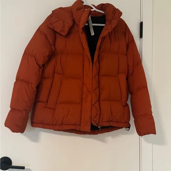 lululemon Rust Puffer Jacket - Picture 5 of 5